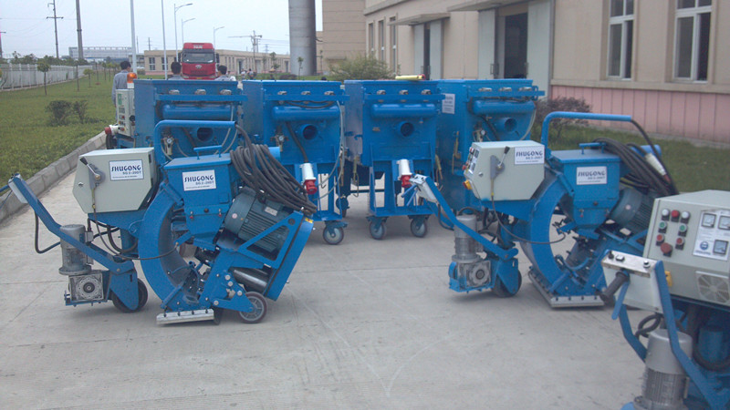 用抛丸工艺解决水泥、沥青混凝土路面防滑问题